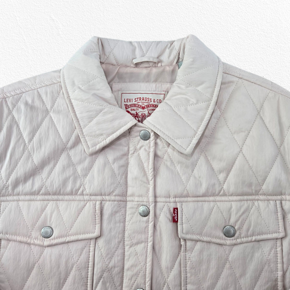 Levi’s Pastel Pink Quilted Shirt Jacket Shacket Snap Button Size Medium NWT - Picture 4 of 13